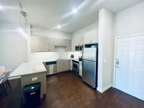 Home away from home! Fully equipped 1st floor apt. - Image 2