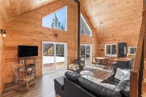 Le Boisé – Cozy chalet by the river - Image 2