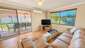 Holiday Retreat on Lorikeet - Image 3