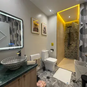Braise Studio / 4-min walk to Hay Riad train station – Unique - Image 4