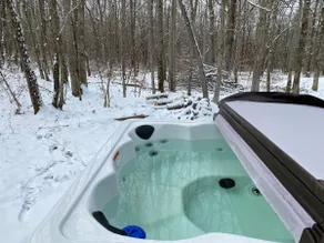 Poconos! Hot Tub, 4BR Loft, Near Attractions - Image 4