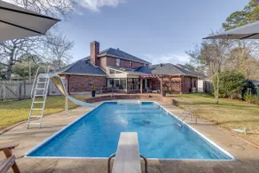 Cypress House - Huge Pool Home - Image 4