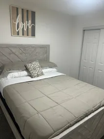 Great Location, Clean & Cozy! - Image 3