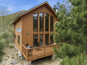 The Hike Mt. Lemmon Cabin at Mt. Lemmon Hotel - Image 3