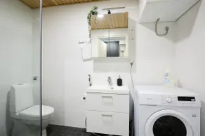 Fresh apartment next to Train Station & Logomo - Image 5