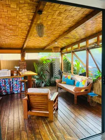 Polynesian lodge with tropical terrace • - Image 4
