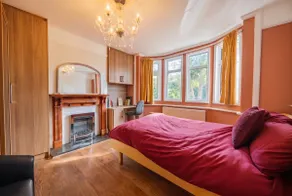 Spacious Berkshire home - Perfect for groups and contractors - Image 2