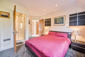 Spacious Berkshire home - Perfect for groups and contractors - Image 5