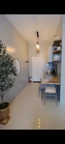 Anne's boutique style, ground floor - Image 2