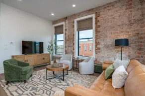 The Guten Tag Loft - Image 5