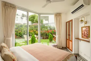 El Volar by The Blue Kite - Fully Serviced 2BHK Apartment, 5 Mins to Casino & 10 Mins to Candolim Beach with Big common Pool, Fully Equipped Kitchen, 24x7 Security, WiFi - Image 5