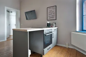 3 bedrooms*parking*kitchen*balcony*home2share - Image 4