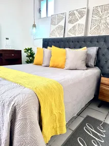 Couples getaway, pet-friendly, Netflix, wifi - Image 5