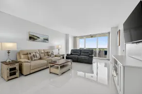 City Glow Suite - Image 4