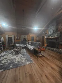 Home away from home Log cabin. - Image 3