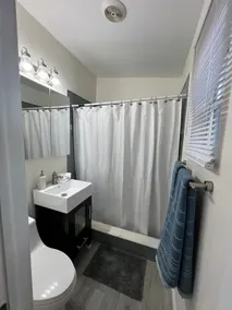 Charming Private Guest Suite - Image 5
