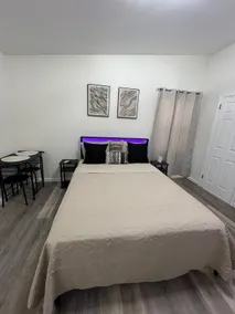 Charming Private Guest Suite - Image 4