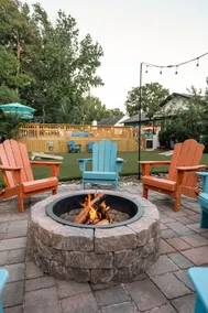 Pool Oasis w/HotTub/FirePit/Games near Uptown - Image 4