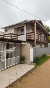 Waterfront House for 13 People with Barbecue Grill - Image 2