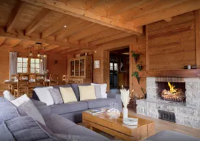Jacuzzi, terrace and nice view - Image 4