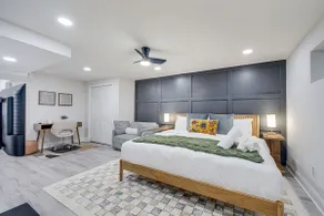 EV Charger•New Furniture•Walk to Metro•King Beds - Image 4