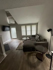 Atlanta Summer Deals Loft + Balcony + Fireplace - Image 3