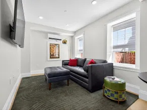 Harvard MIT Cottage | Games+FREE Parking+Subway - Image 2