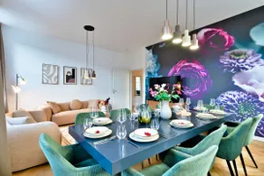 Luxury • 250 m² • Groups & Families • 16 • 4 Bathrooms - Image 2