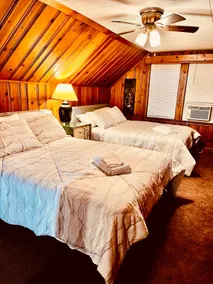Large and Private| 2 Full Kitchens| 5 Large beds - Image 5