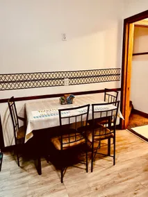 Large and Private| 2 Full Kitchens| 5 Large beds - Image 4