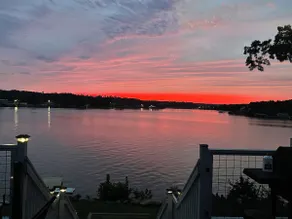 Sunset Haven/Lakefront/Private Dock/Fire Pit /Pets - Image 2