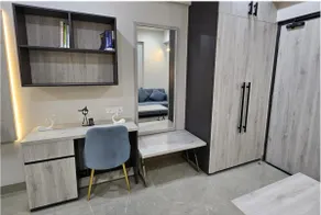 Cozy Room with Balcony Access - Image 5