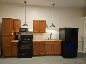 Parish Apartment 102 - Image 4