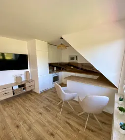 Cozy Marina - Image 3