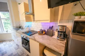 Studio with additional sofa bed - Eastbourne - Image 5