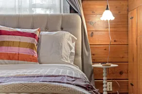 Cabin in the City • NE MPLS Loft • Cozy Retreat - Image 4