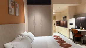 Blush & Bloom | Cozy Winter Stay Near Expo Mart - Image 4