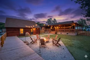 Lakefront Cabin Compound w Private Dock! - Image 4