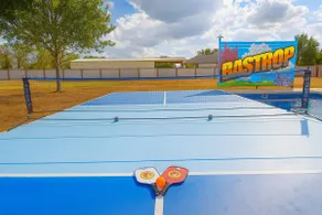 Fall Festival getaway sleeps 12 pickleball arcade - Image 5