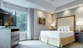 Sunny Stays: Summerbay 2-Bed Condo - Image 2