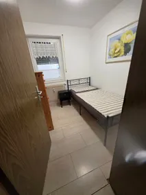 Beautiful bright 3.5 bedroom apartment. About 90 m² - Image 4
