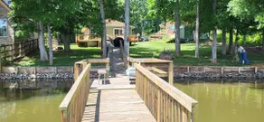 Waterfront Bungalow Opdateret ved High Rock lake - Image 2