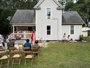 Stay at Tagore House in Urbana - Image 2