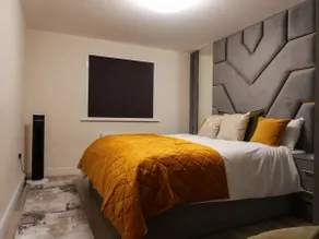 Adeluxe Aura - Entire Ultra Luxury- Super King Bed with Free WiFi, Netflix and Amazon Prime - Image 3