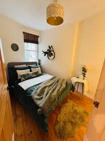 Diagon Alley 2bed city apt Victoria St Grassmarket - Image 4