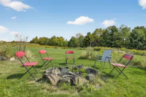 Peaceful Secluded Wausau Retreat 3 Bedroom Home - Image 2