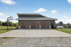 Peaceful Secluded Wausau Retreat 3 Bedroom Home - Image 3