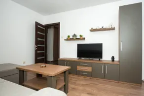 Apartment in Odorheiu Secuiesc - Image 2
