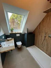 Newly renovated apartment in a quiet location - Image 4