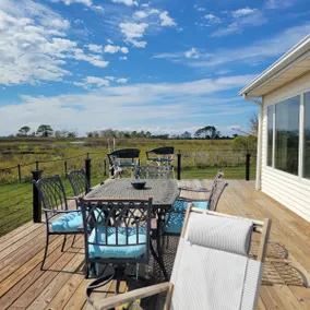 Shady's Bayside Retreat - Image 4